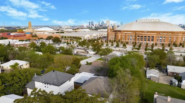 $498,500 | 3631 Lafayette Avenue, Fort Worth, TX 76107