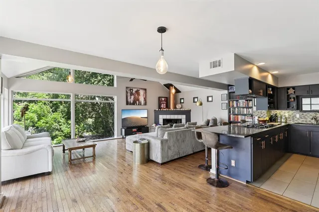 $498,500 | 3631 Lafayette Avenue, Fort Worth, TX 76107