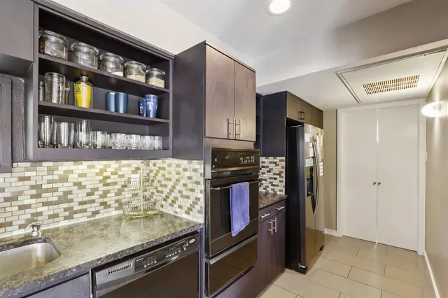 $498,500 | 3631 Lafayette Avenue, Fort Worth, TX 76107