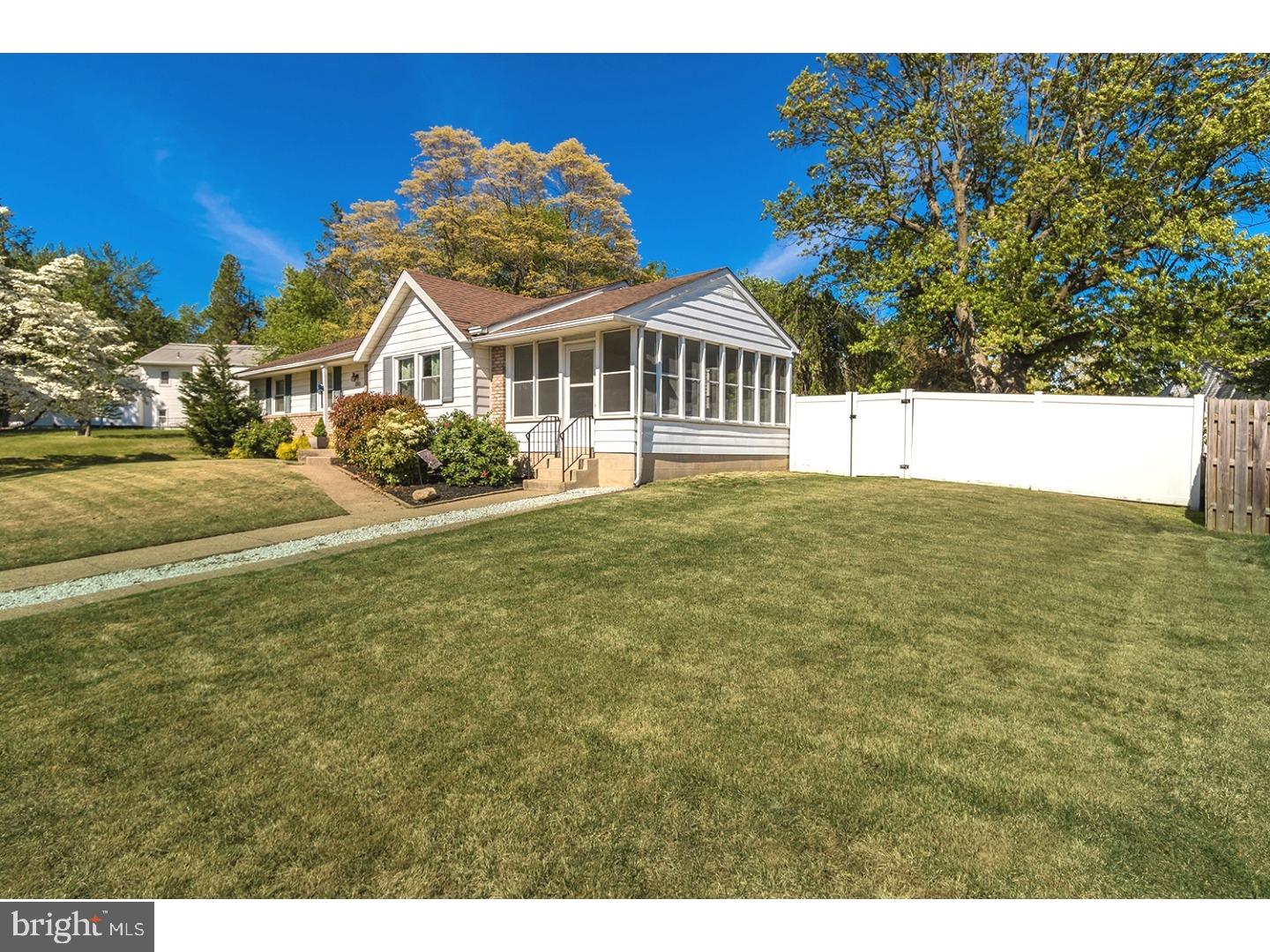 2102 Andover Road Riverton, NJ 08077 - Photo 2 of 22 Exterior Front