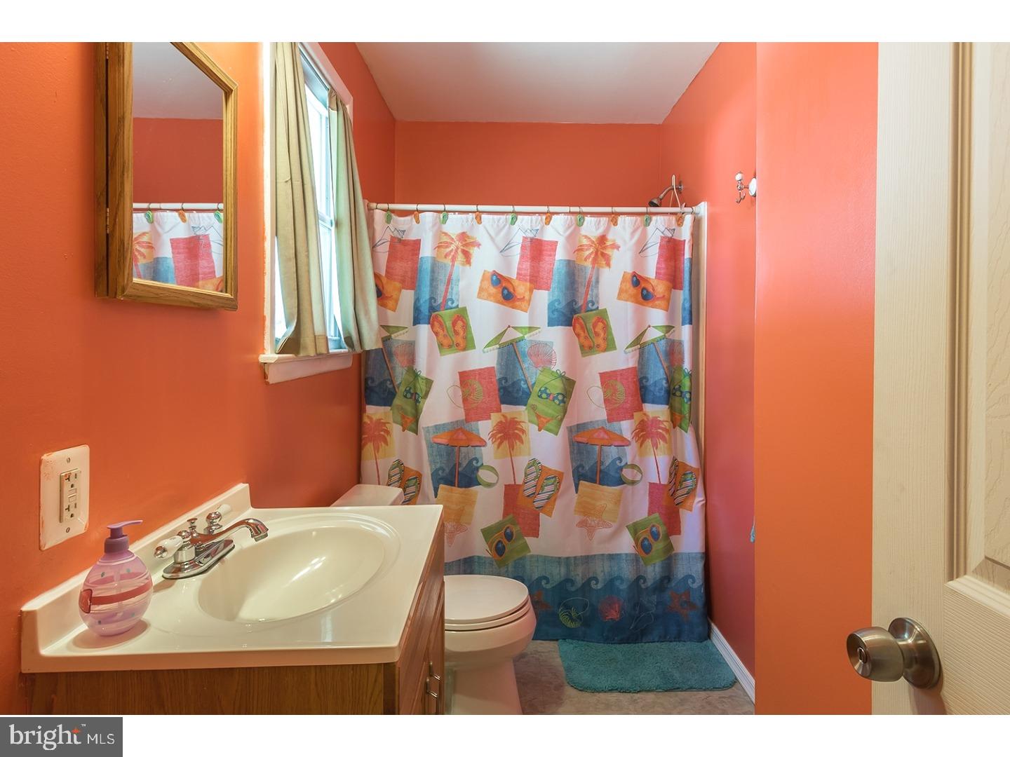 2102 Andover Road Riverton, NJ 08077 - Photo 14 of 22 Bathroom