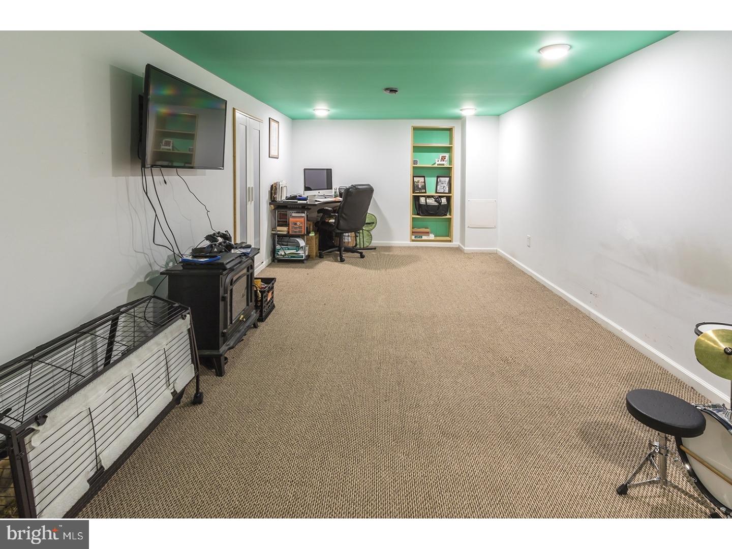 2102 Andover Road Riverton, NJ 08077 - Photo 15 of 22 Gallery Image 15