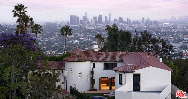 $8,495,000 | 2720 Glendower Avenue, Los Angeles, CA 90027