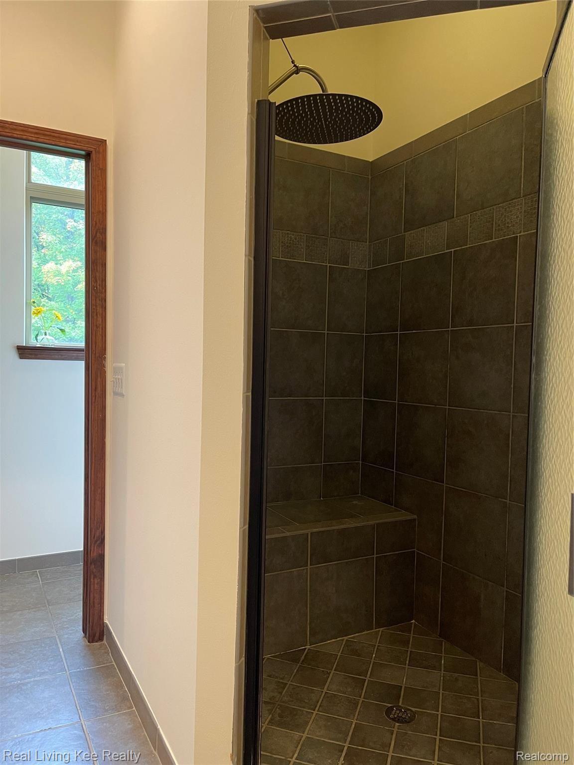 930 East Leonard Road Leonard, MI 48367 - Photo 30 of 49 leonard35.jpg