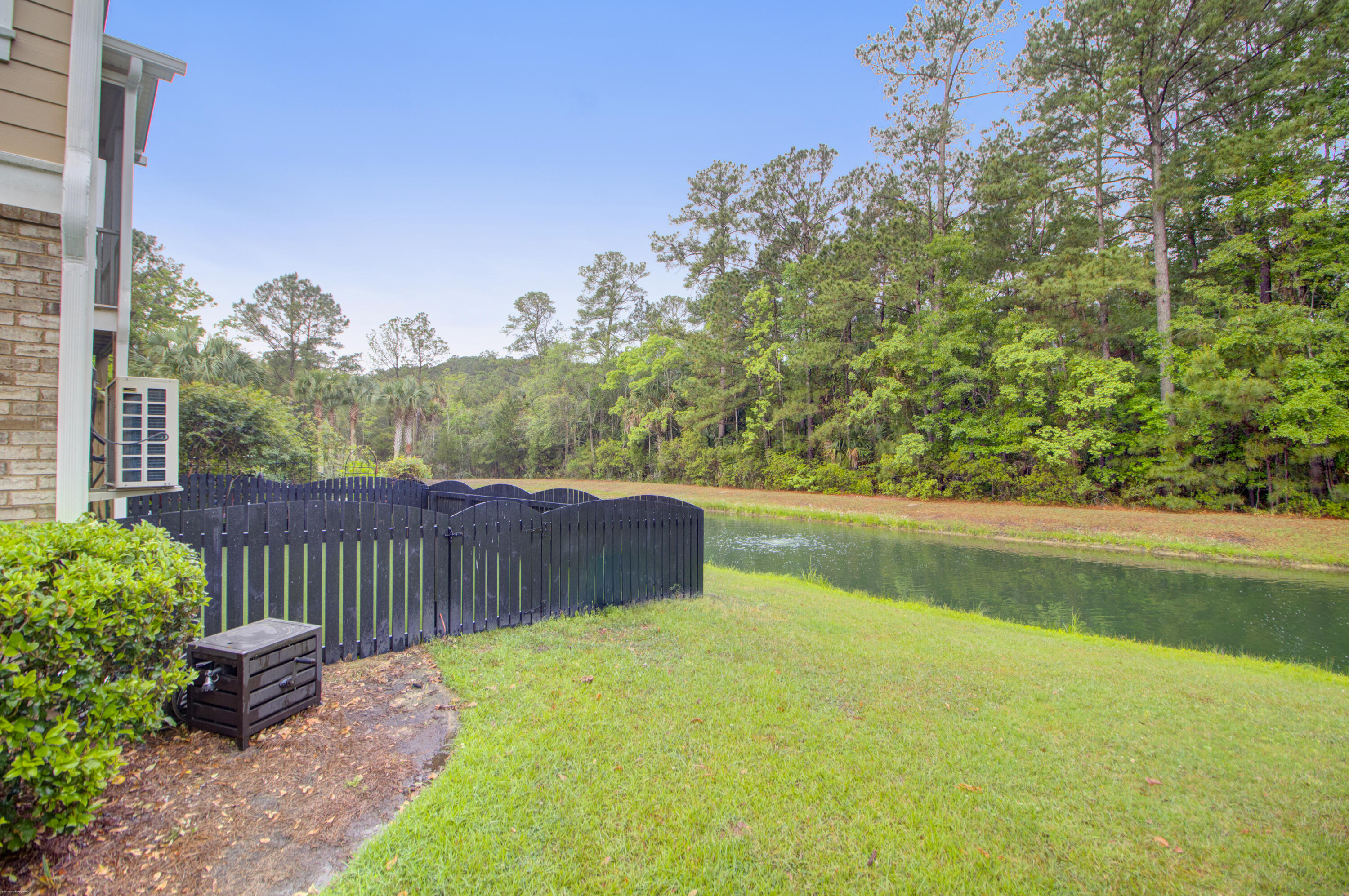 147 Palm Cove Way Mount Pleasant, SC 29466 - Photo 26 of 33 147 Palm Cove -Tidalcreekphoto- (5)