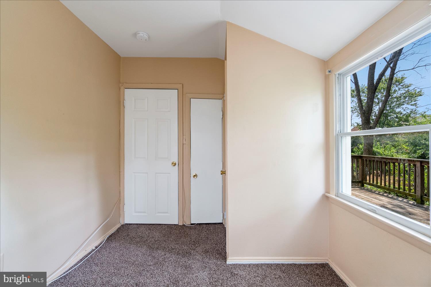 1235 Seven Oaks Road Baltimore, MD 21227 - Photo 23 of 27 Sunny and Bright Bedroom