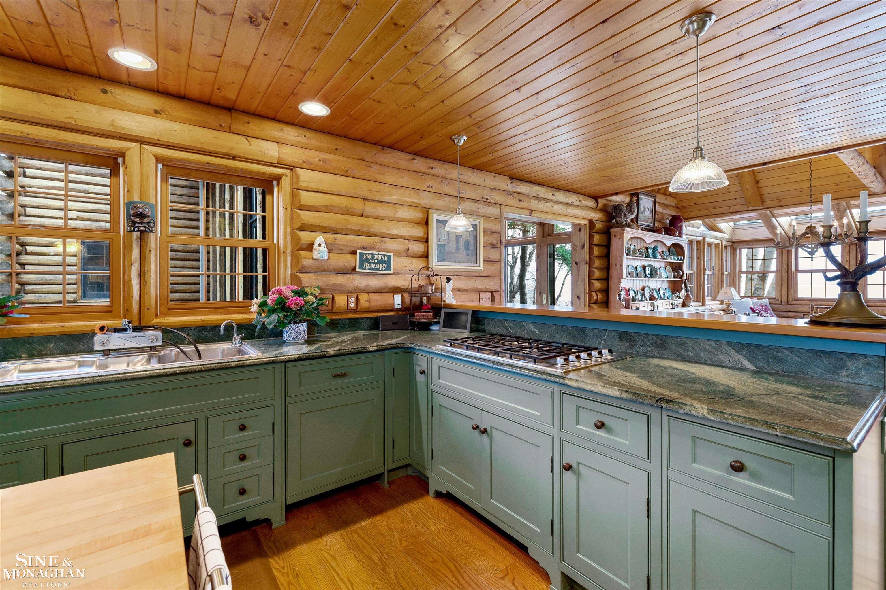 4673 Lakeshore Road Lexington, MI 48450 - Photo 11 of 73