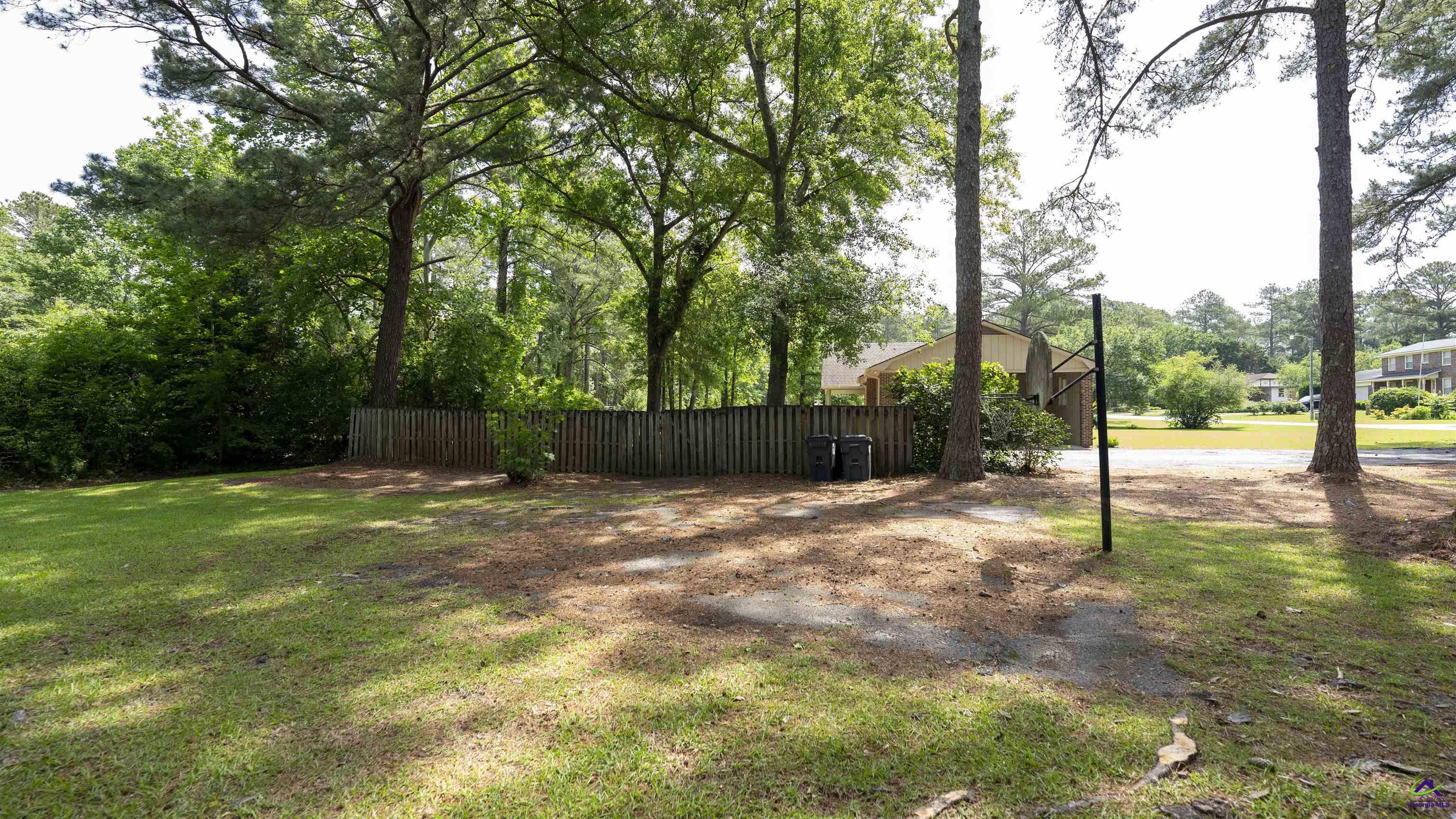 121 Robert Drive Cochran, GA 31014 - Photo 32 of 34