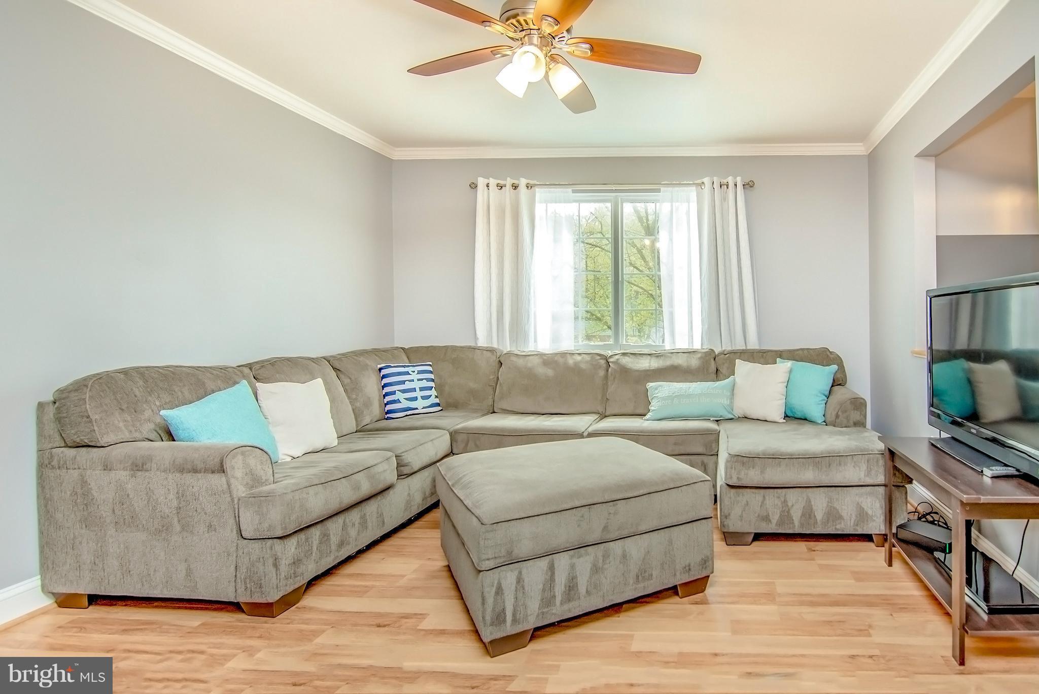 2432 Winding Ridge Road Odenton, MD 21113 - Photo 3 of 29 Living Room
