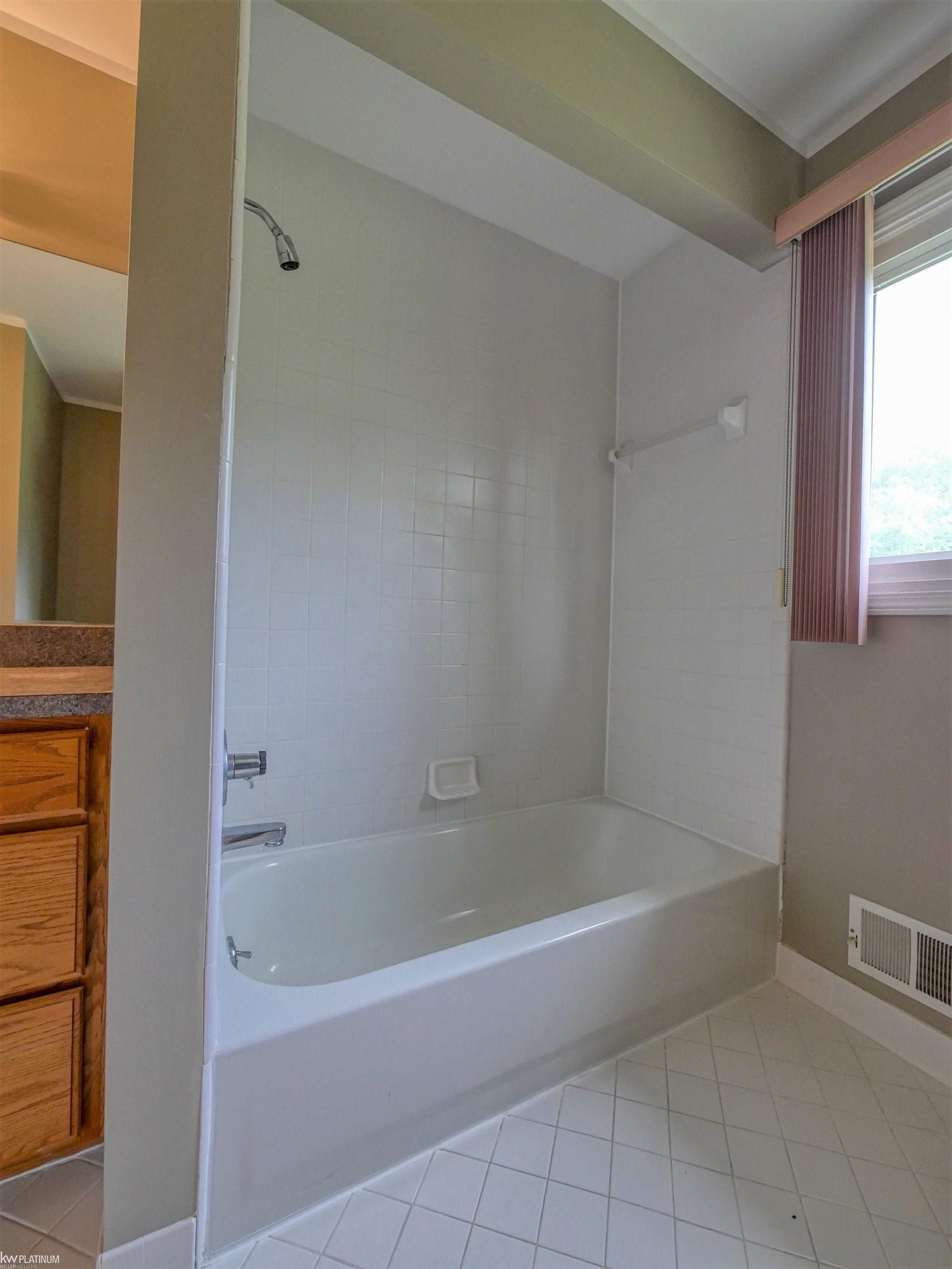 31860 Armada Ridge Road Richmond, MI 48062 - Photo 40 of 47 50120148-52.JPG