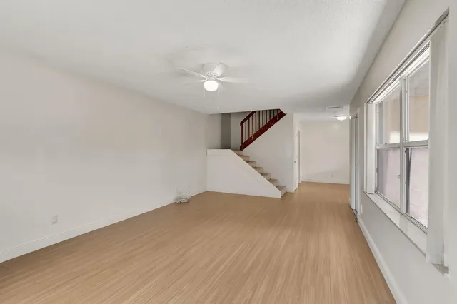 $2,300 | 4004 Medford Court, Boynton Beach, FL 33436