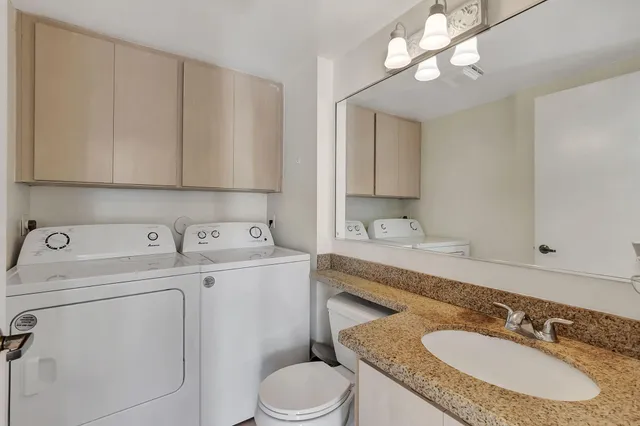 $2,300 | 4004 Medford Court, Boynton Beach, FL 33436