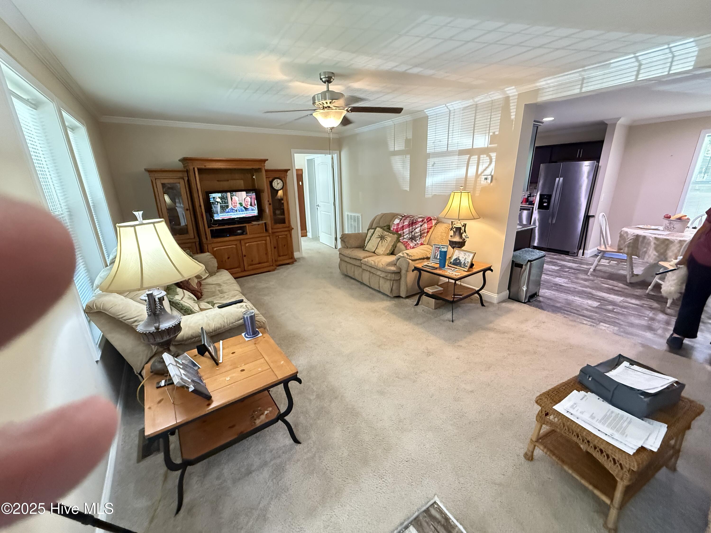 310 West Goshen Street Faison, NC 28341 - Photo 5 of 27 IMG_3726