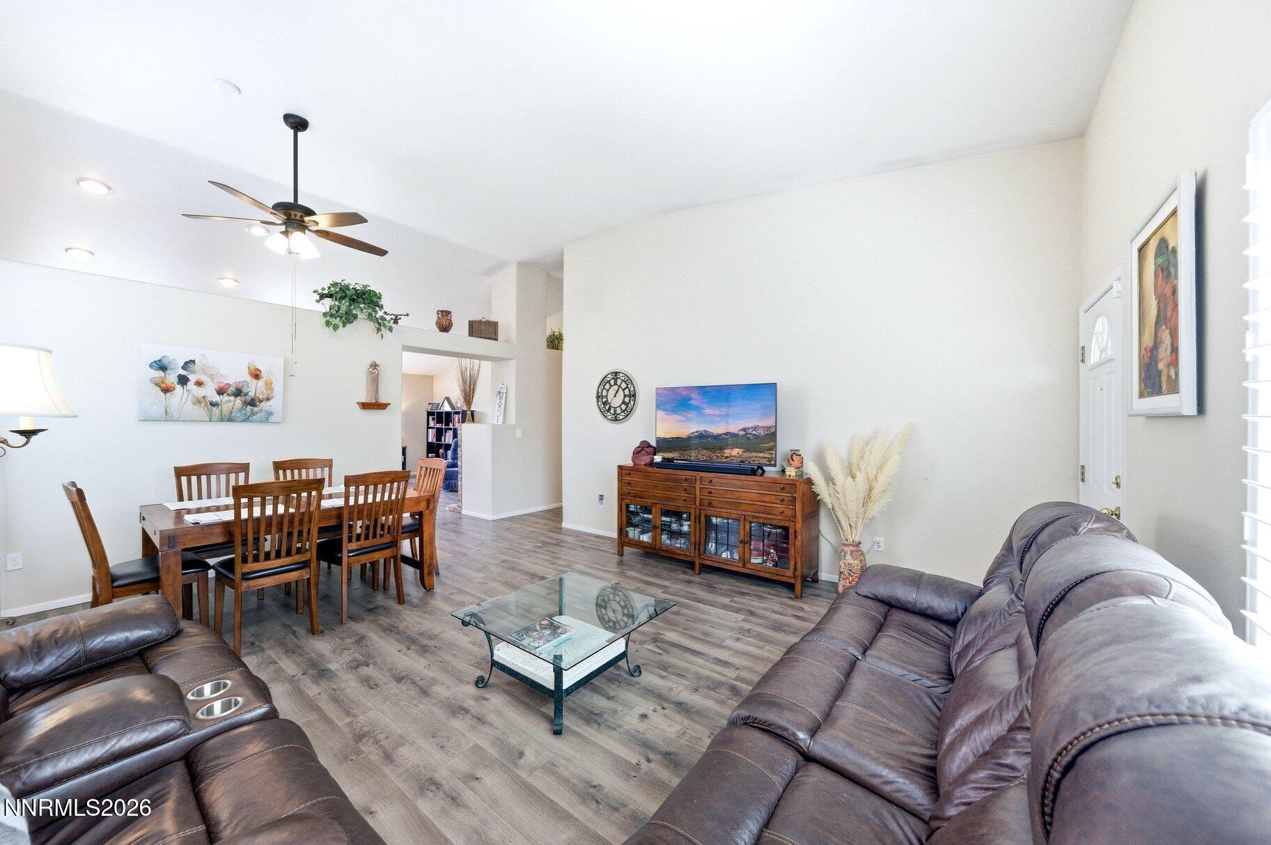 7911 Sand Pebble Drive Reno, NV 89506 - Photo 5 of 39 005_sp-1020_186