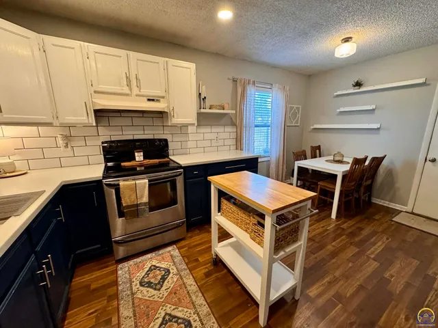 $182,500 | 450 North Milton Street, Auburn, KS 66402