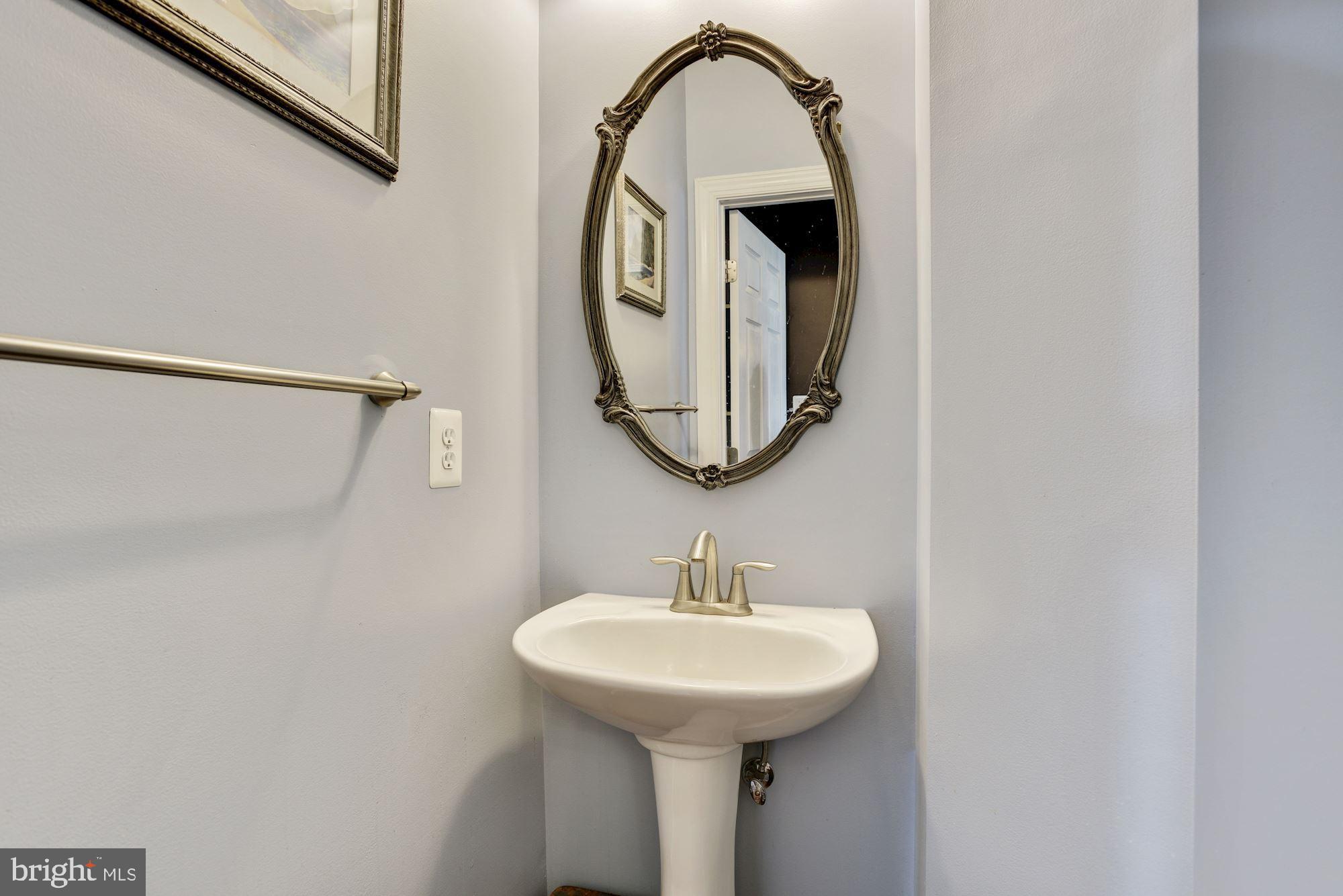 1593 Rutland Way Hanover, MD 21076 - Photo 14 of 36 Powder Room