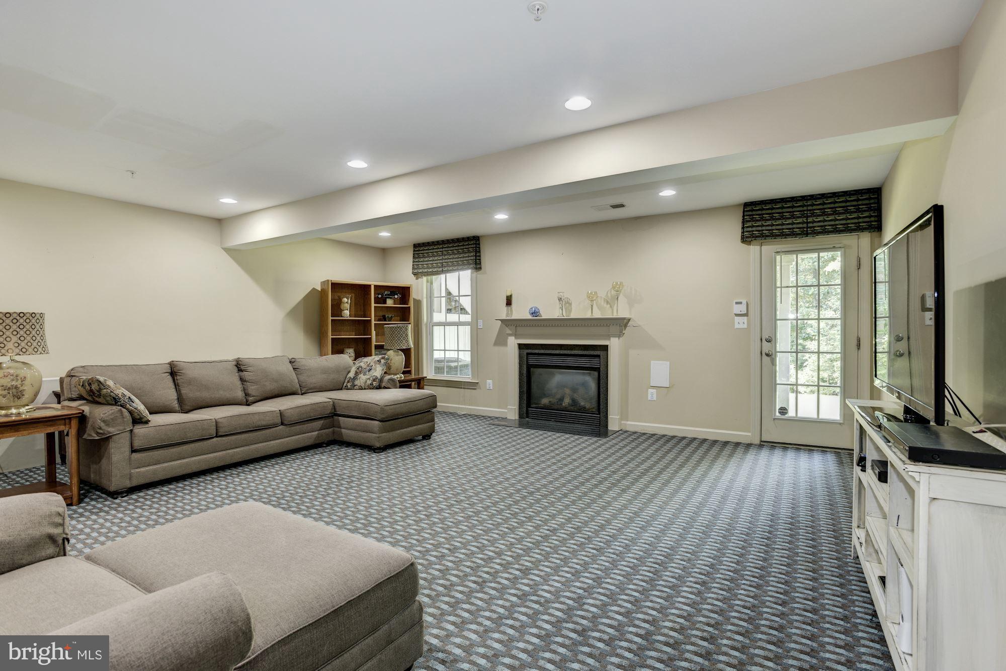 1593 Rutland Way Hanover, MD 21076 - Photo 22 of 36 Family Room | Fireplace