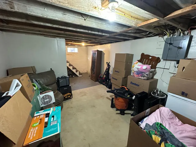 $195,000 | 109 1st Avenue Northwest, New London, MN 56273