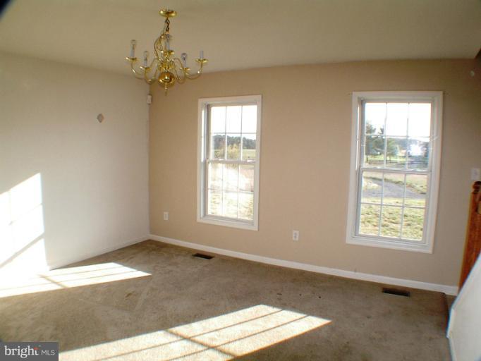2373 Reliance Road Middletown, VA 22645 - Photo 14 of 30 Living Room