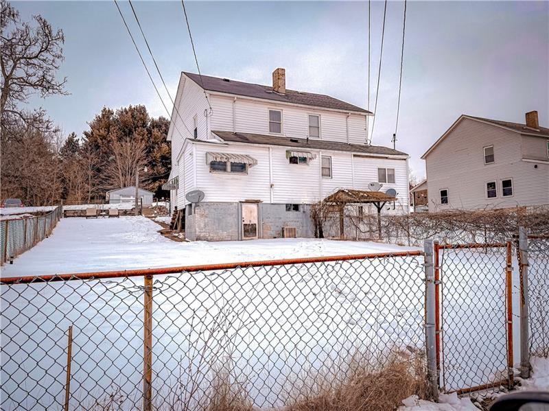 345 Top Street Smithfield, PA 15478 - Photo 2 of 6
