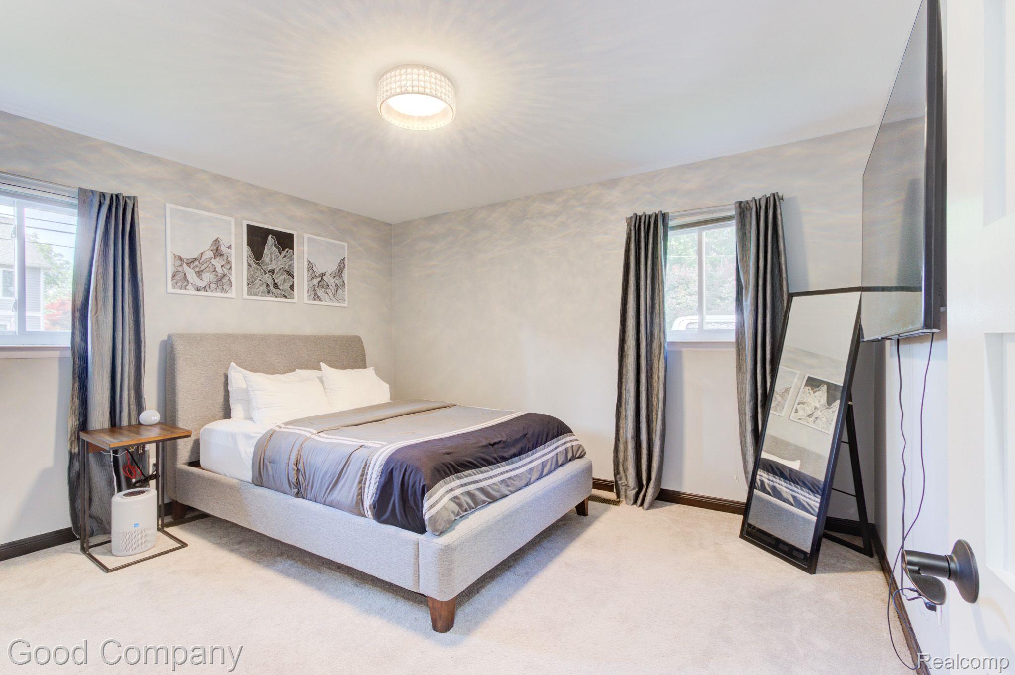 2329 Columbia Road Berkley, MI 48072 - Photo 28 of 40 Gallery Image 28