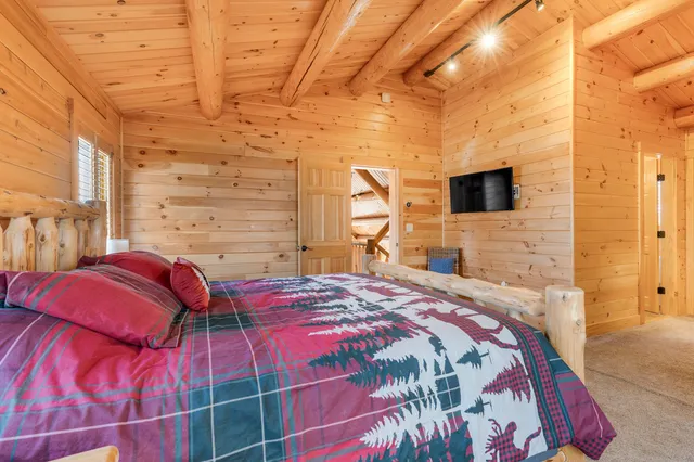 $817,000 | 85 Mountain Vista Road, Bethel, ME 04217