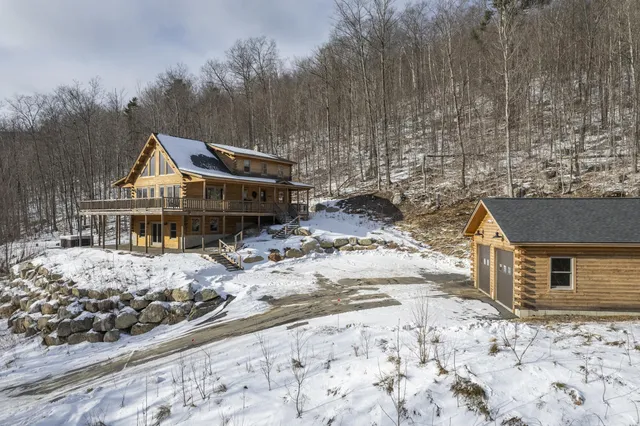 $817,000 | 85 Mountain Vista Road, Bethel, ME 04217