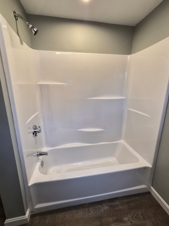 7 David Carver, MA 02330 - Photo 15 of 22 a bathroom with a tub