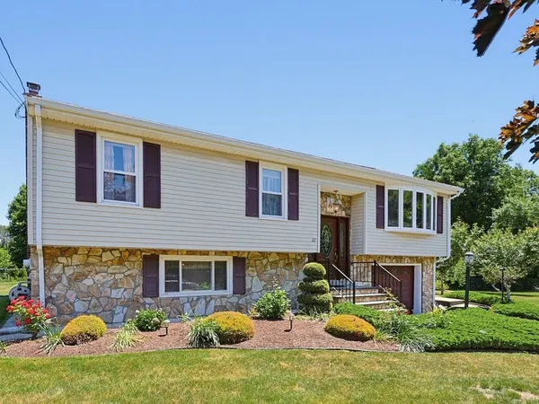 $579,000 | 22 Fisher Street, Attleboro, MA 02703