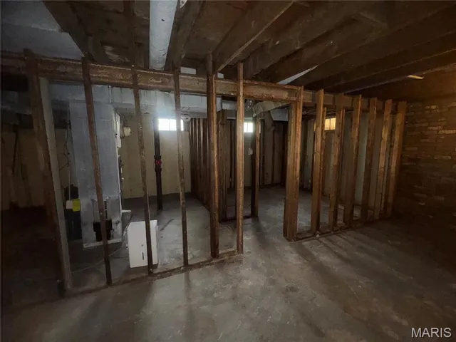 $69,900 | 10418 Quaker Drive, St. Louis, MO 63136