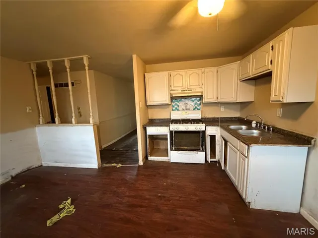 $69,900 | 10418 Quaker Drive, St. Louis, MO 63136