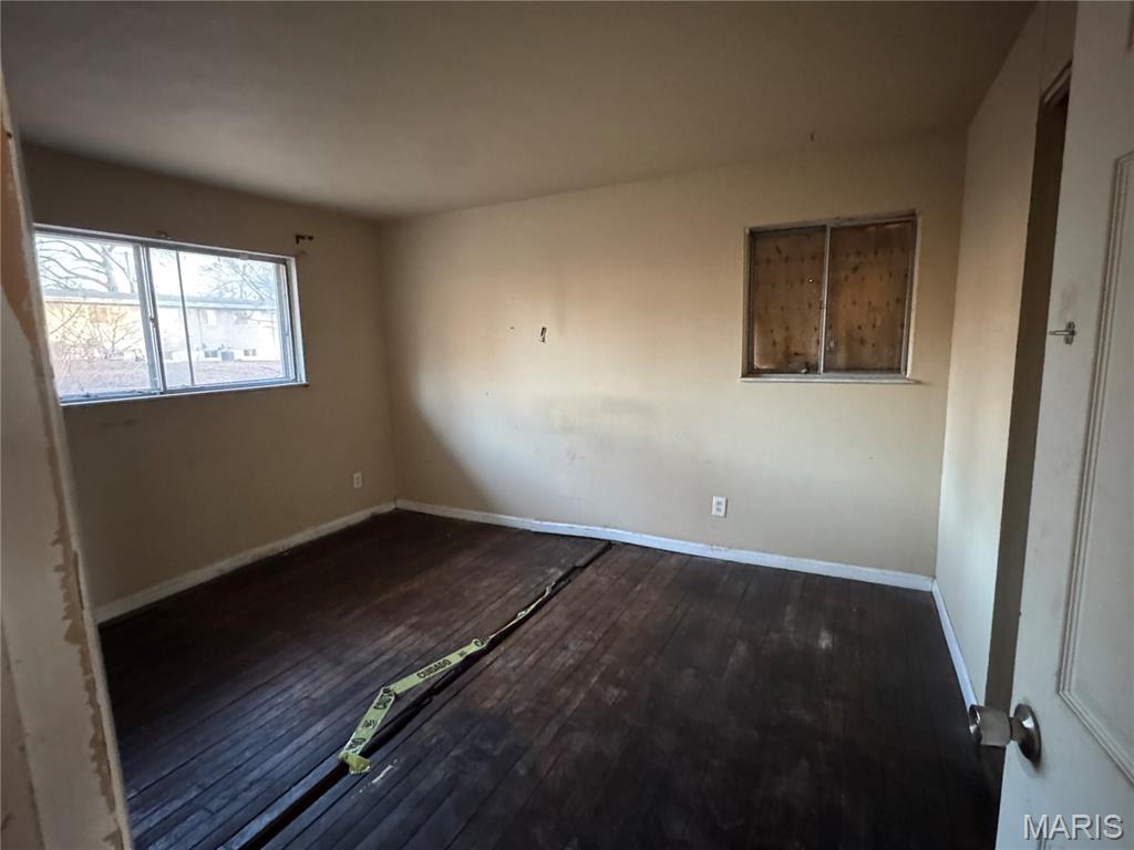 10418 Quaker Drive St. Louis, MO 63136 - Photo 8 of 18