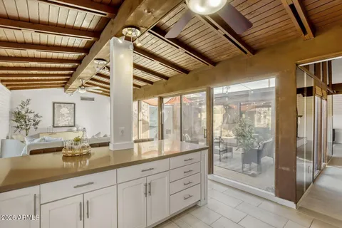 $775,000 | 2308 East Lamar Road, Phoenix, AZ 85016