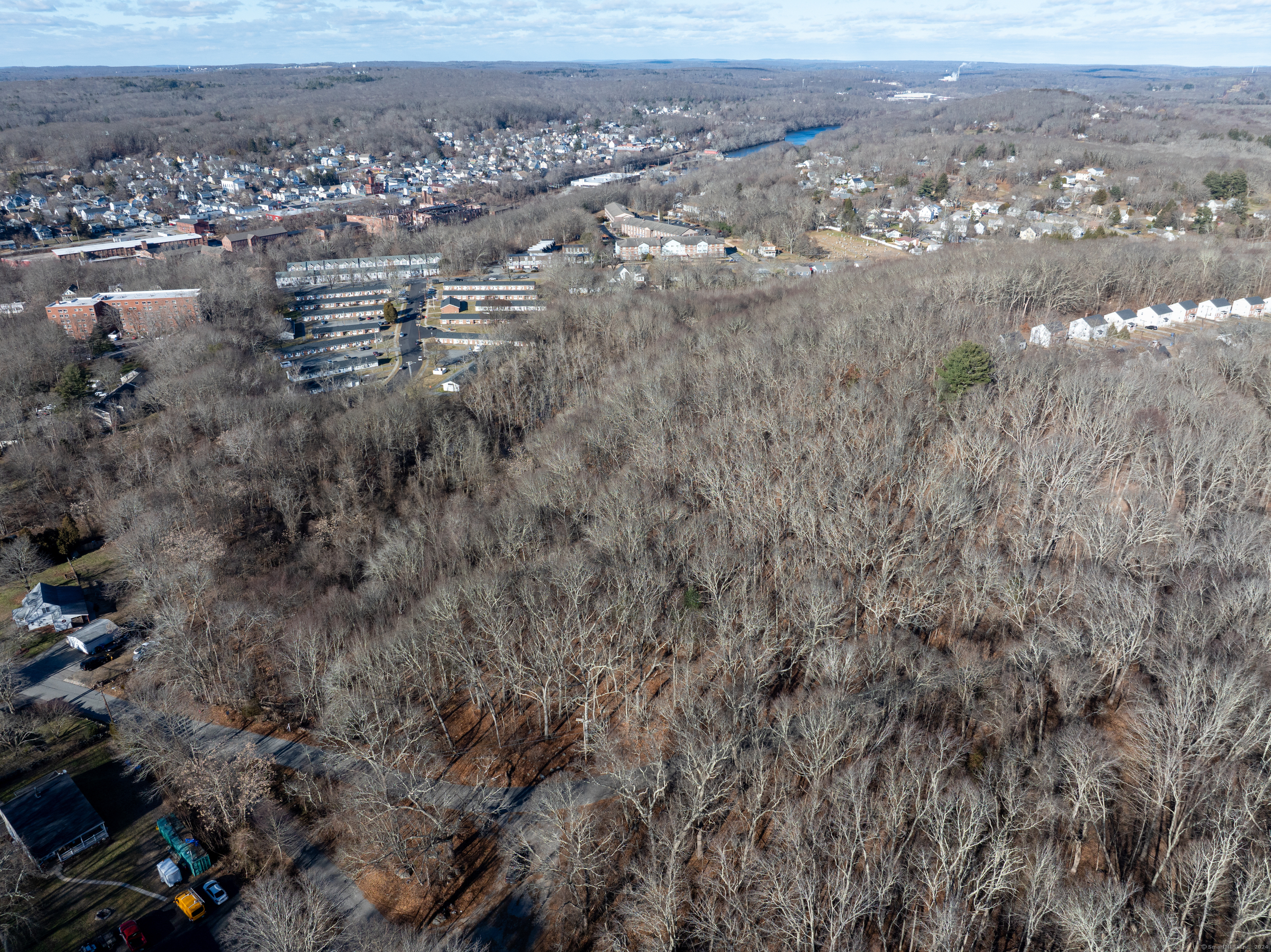 168 Corning Road Norwich, CT 06360 - Photo 4 of 6 an aerial view of multiple house