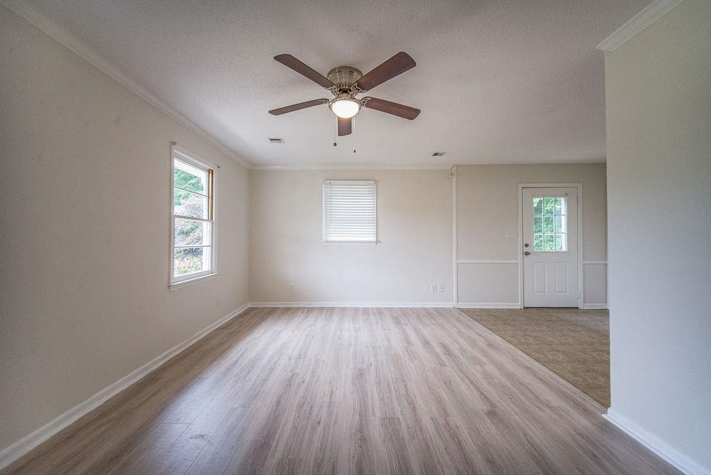 266 Wolfe Lane Inman, SC 29349 - Photo 3 of 31