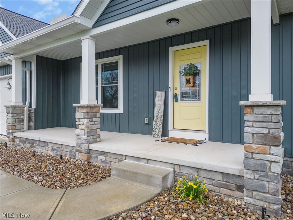 2062 Summerchase Road Northeast Canton, OH 44721 - Photo 4 of 39 Gallery Image 4