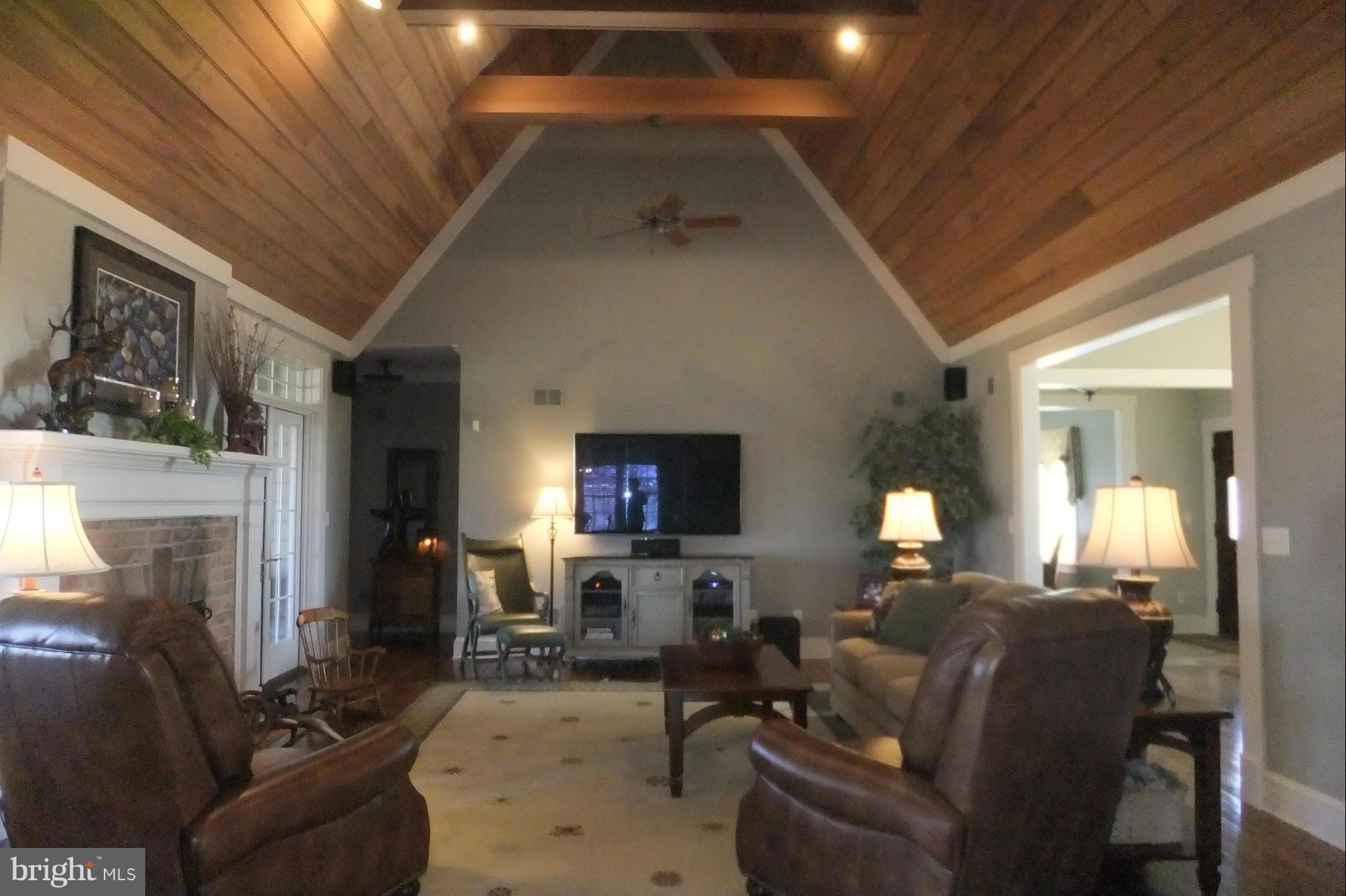 6700 Guitner Road Greencastle, PA 17225 - Photo 2 of 30 Living Room