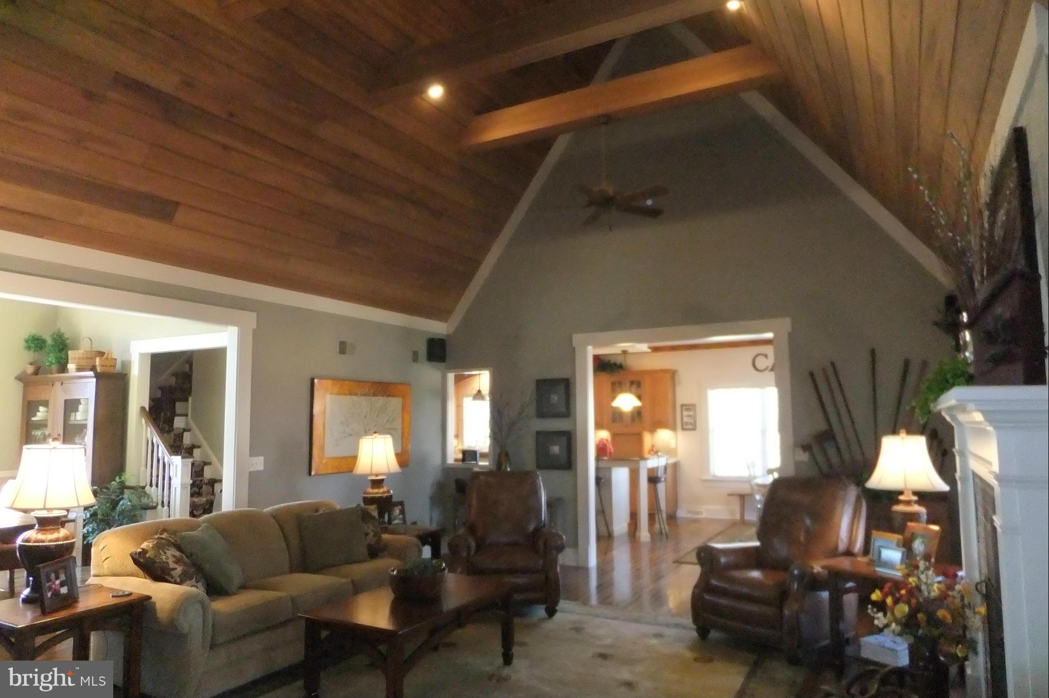 6700 Guitner Road Greencastle, PA 17225 - Photo 6 of 30 Living Room