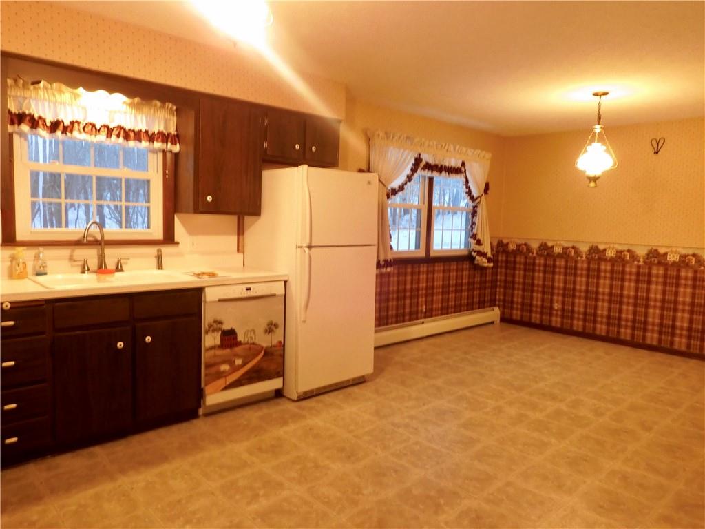18 Triple Link Road Sandy Lake, PA 16145 - Photo 8 of 25 Gallery Image 8