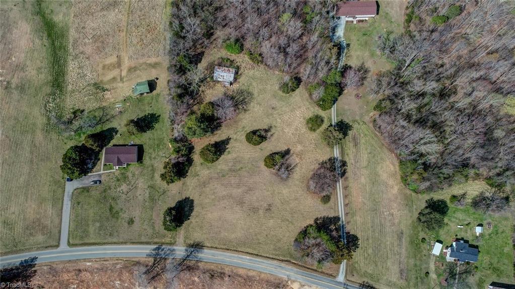 6712 Blanch Road Blanch, NC 27212 - Photo 5 of 21 Gallery Image 5