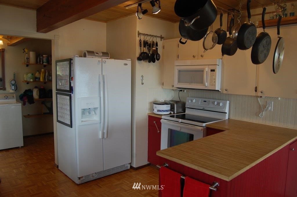8232 Walnut Road Northeast Olympia, WA 98516 - Photo 14 of 25