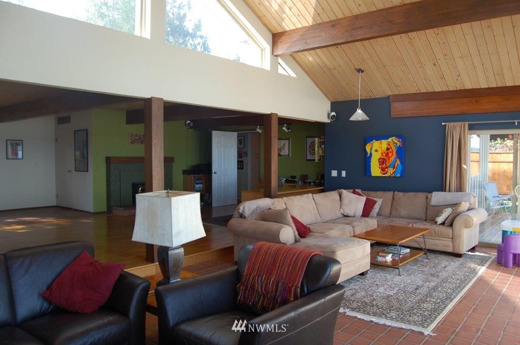 8232 Walnut Road Northeast Olympia, WA 98516 - Photo 9 of 25