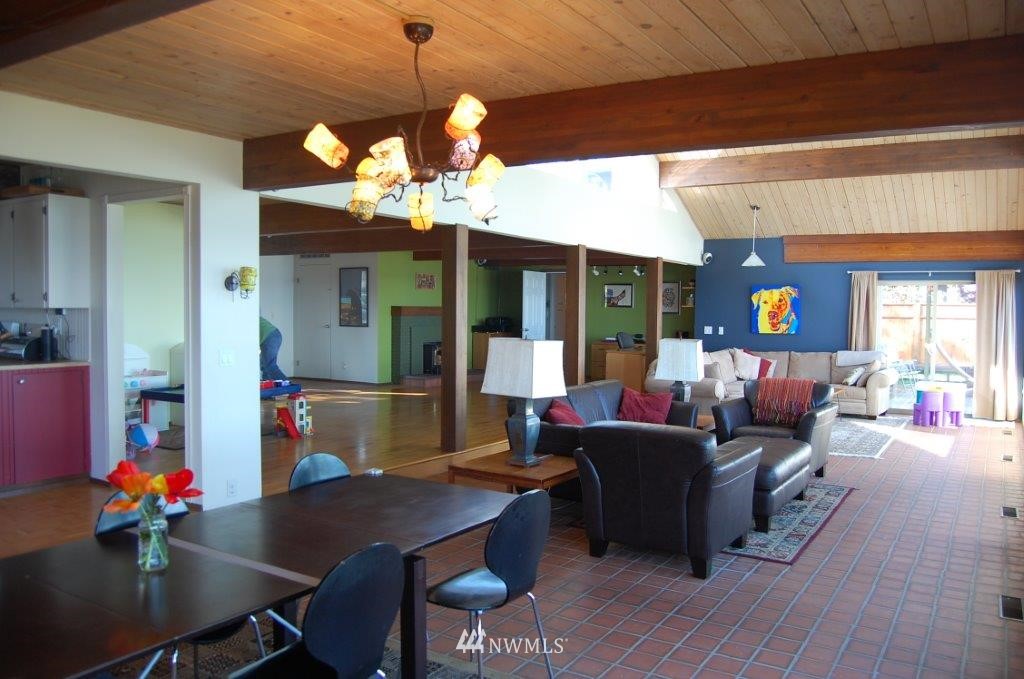 8232 Walnut Road Northeast Olympia, WA 98516 - Photo 10 of 25