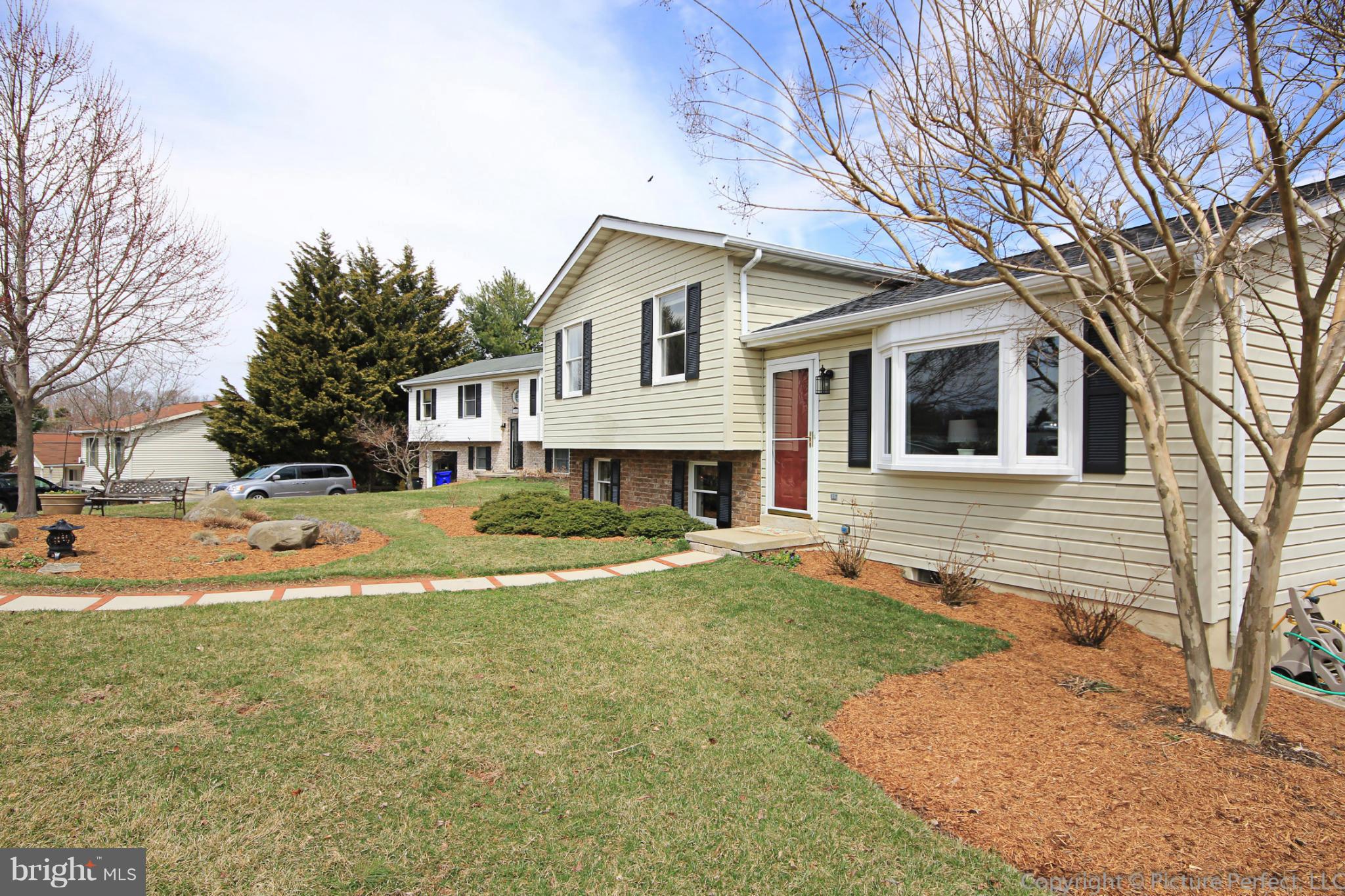 1003 Horizon Road Mount Airy, MD 21771 - Photo 3 of 30 Exterior (Front)