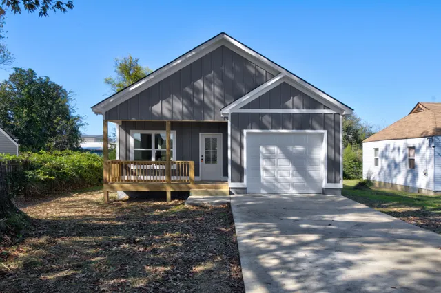 $340,000 | 3105 Wood Avenue, Chattanooga, TN 37406