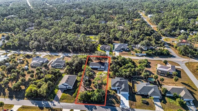 a picture of houses with yard