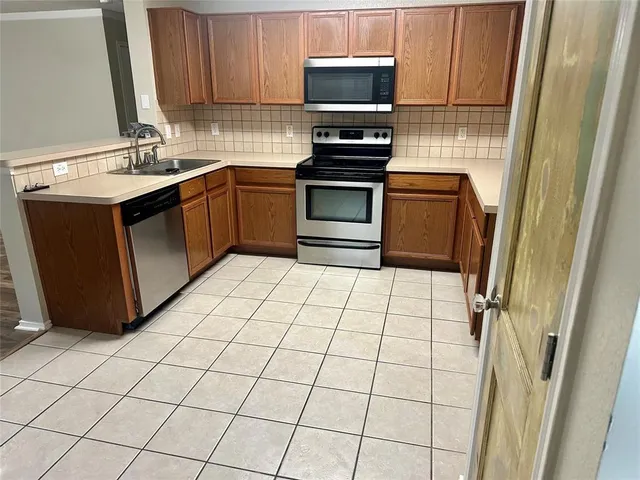 $1,950 | 114 Angelina Drive, Crandall, TX 75114