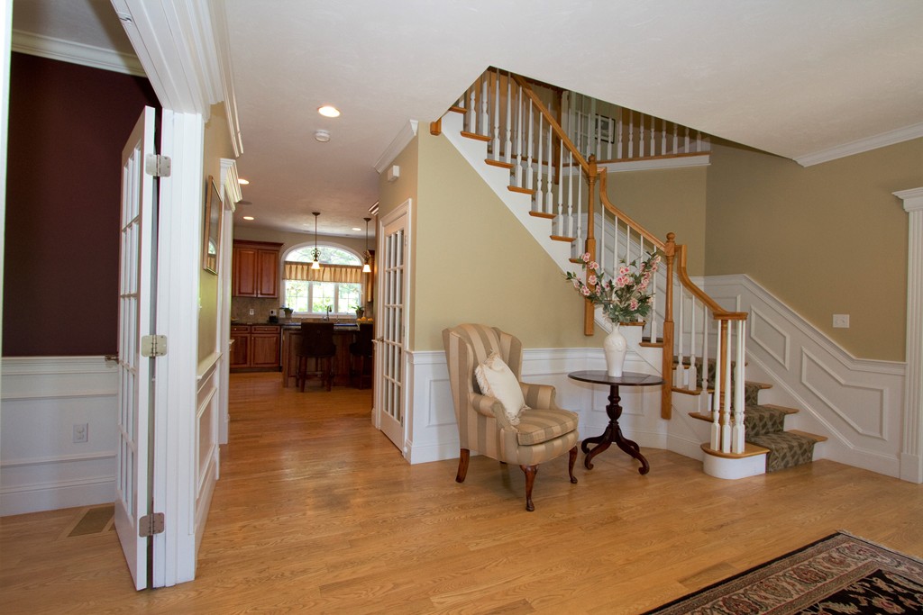 115 Mill Street Middleton, MA 01949 - Photo 5 of 30 Gallery Image 5