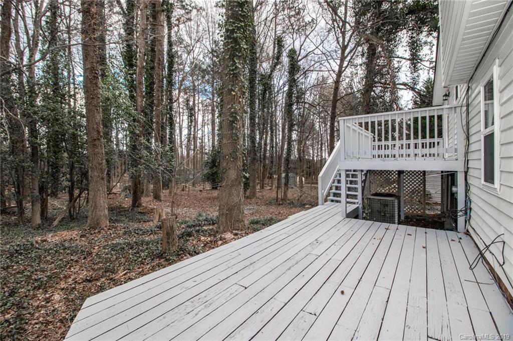 6332 Round Hill Road, Unit 1 Charlotte, NC 28211 - Photo 18 of 19 Gallery Image 18