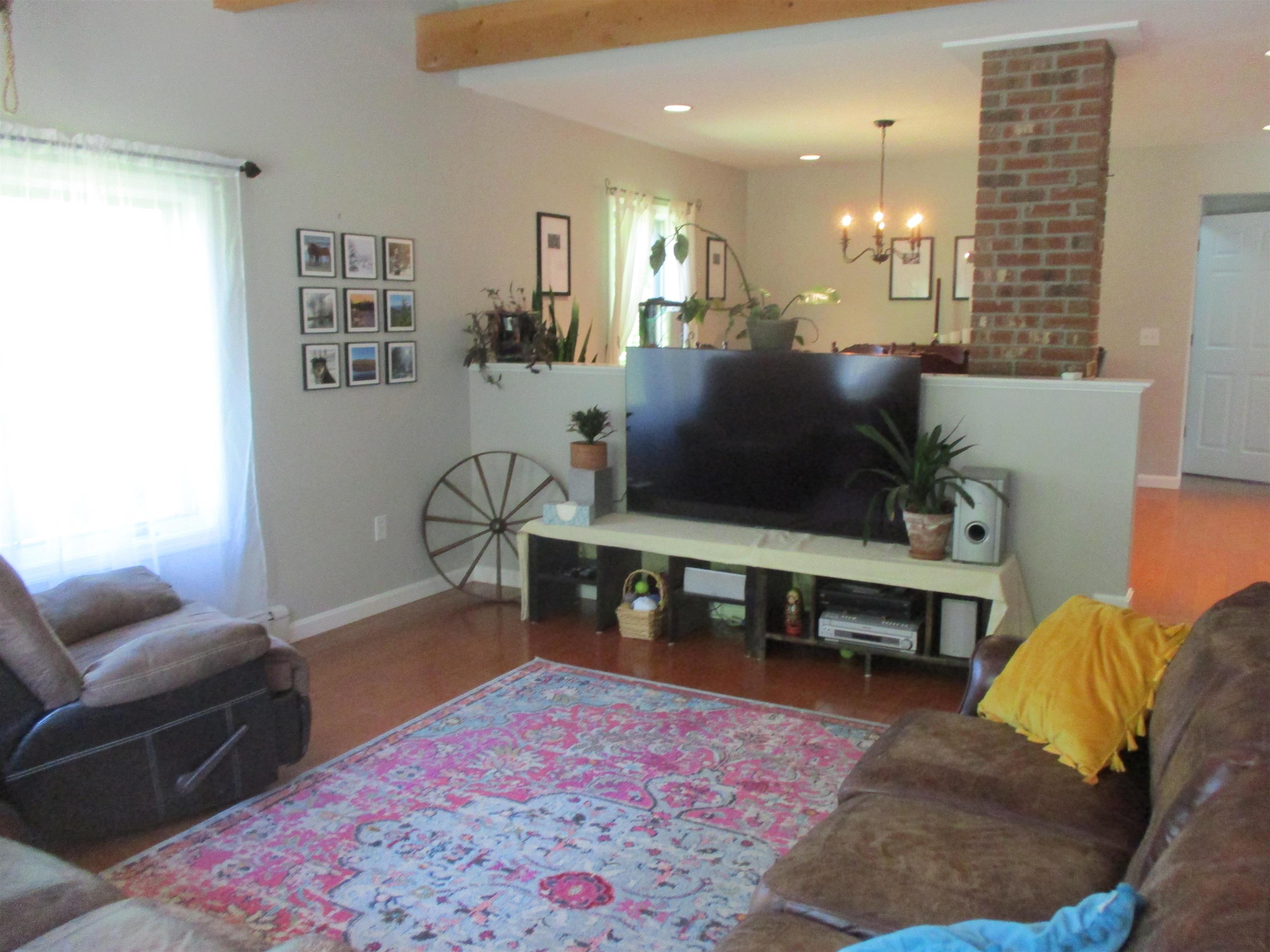 160 Densmore Road Chelsea, VT 05038 - Photo 10 of 40